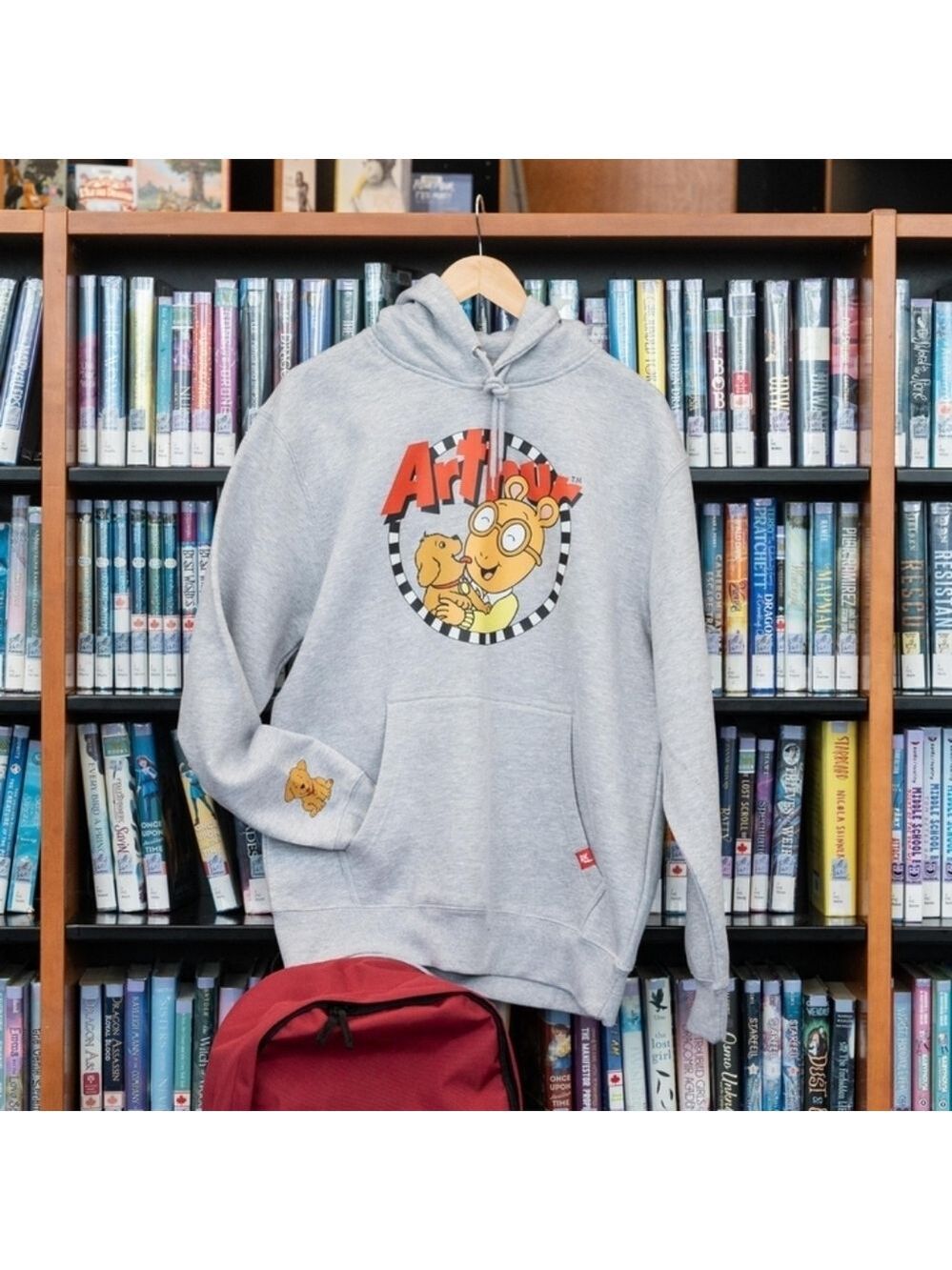 3XL • Arthur & Pal Hoodie • Retrokid Exclusive